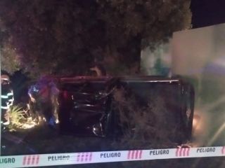 Un adolescente de 14 aos toma la camioneta de su padre y muere en un accidente 