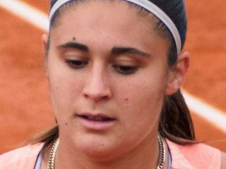 Sorpresa en Palermo: Julia Riera se despidi� en cuartos del W35 de Buenos Aires