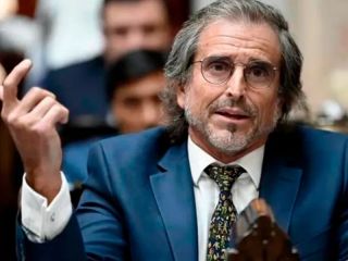 «Militan con sotana»: Benegas Lynch cruzó a García Cuerva tras el Tedeum y volvió a apuntar contra la Iglesia
