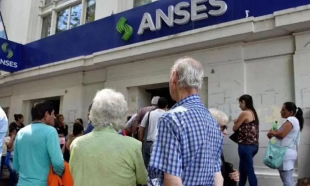 ¿Miles de mujeres obligadas a jubilarse a los 65 años?