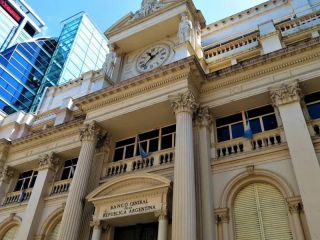 Sube la mora y crece la alarma financiera: Las familias, las m�s golpeadas por el atraso en los cr�ditos