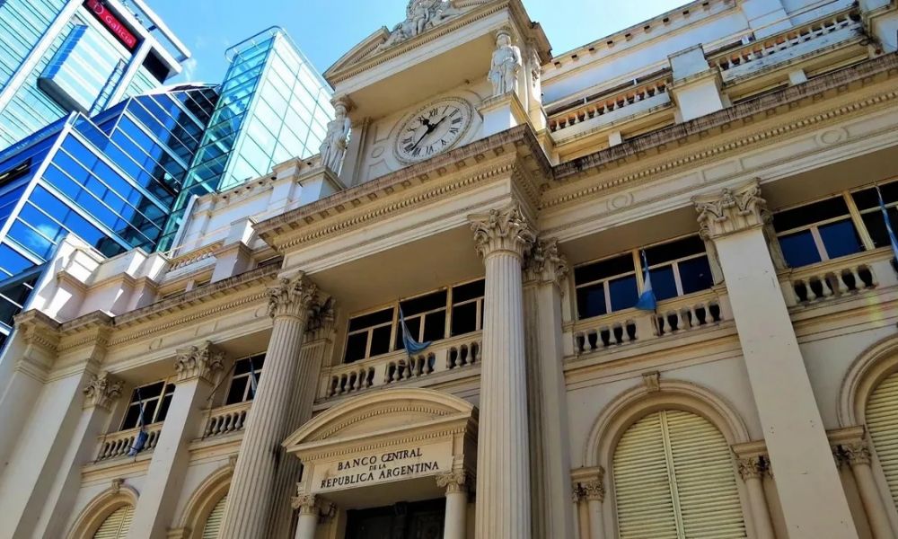 Sube la mora y crece la alarma financiera