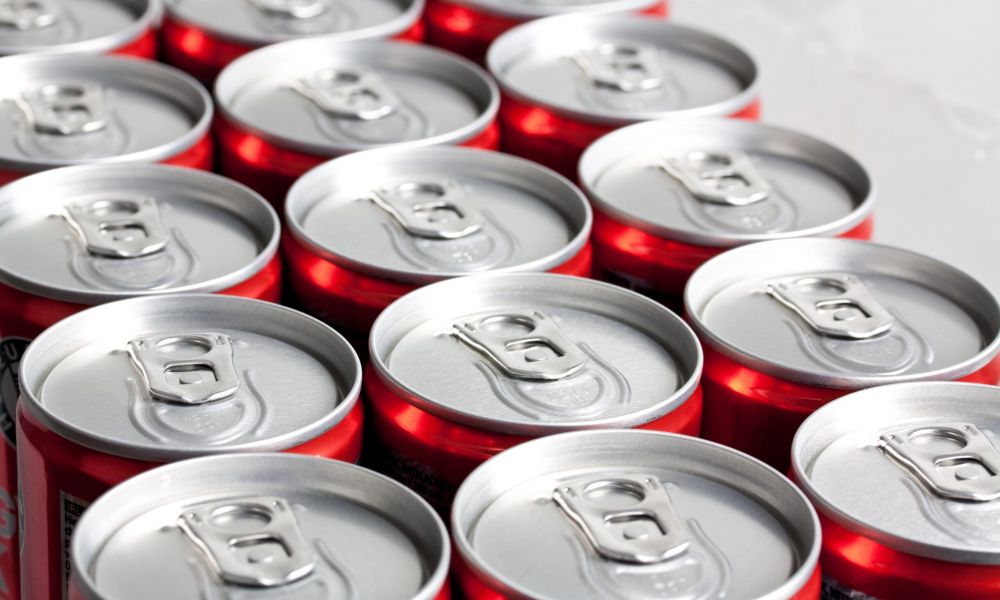 Proponen prohibir las bebidas energizantes