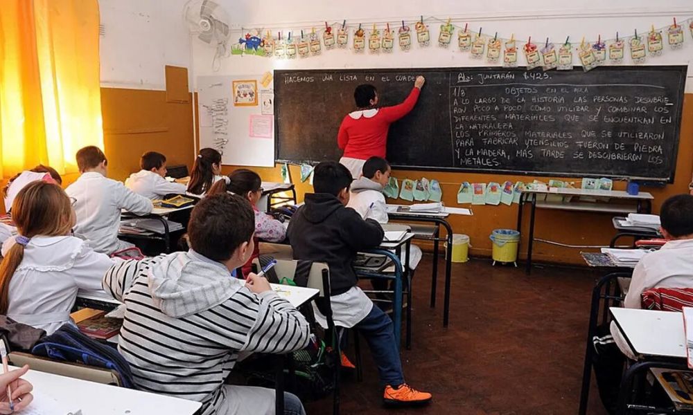 Amparo judicial para restaurar el Incentivo Docente