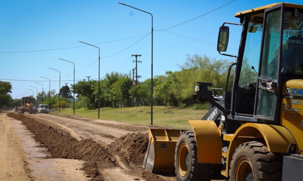 Arrancó la pavimentación de Río Juramento