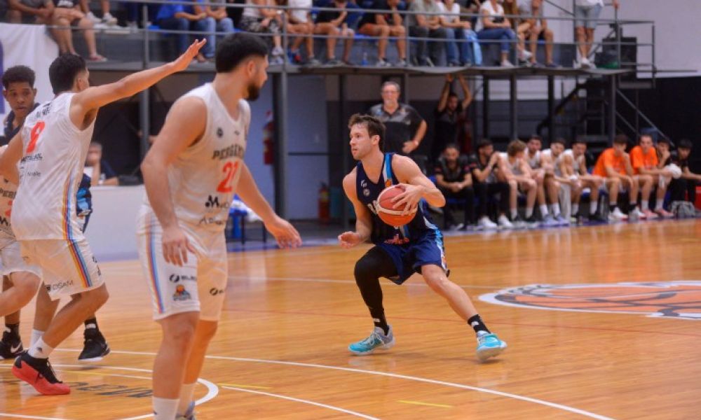 Pergamino Básquet dio pelea pero no pudo con Racing