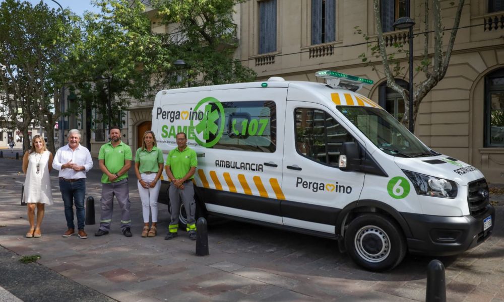 Nueva ambulancia para el SAME