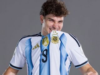 Julián Álvarez: «Vamos a levantarnos, aprender y seguir»