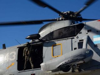 La Armada Argentina completó un nuevo adiestramiento naval integrado con buques, aeronaves y fuerzas especiales
