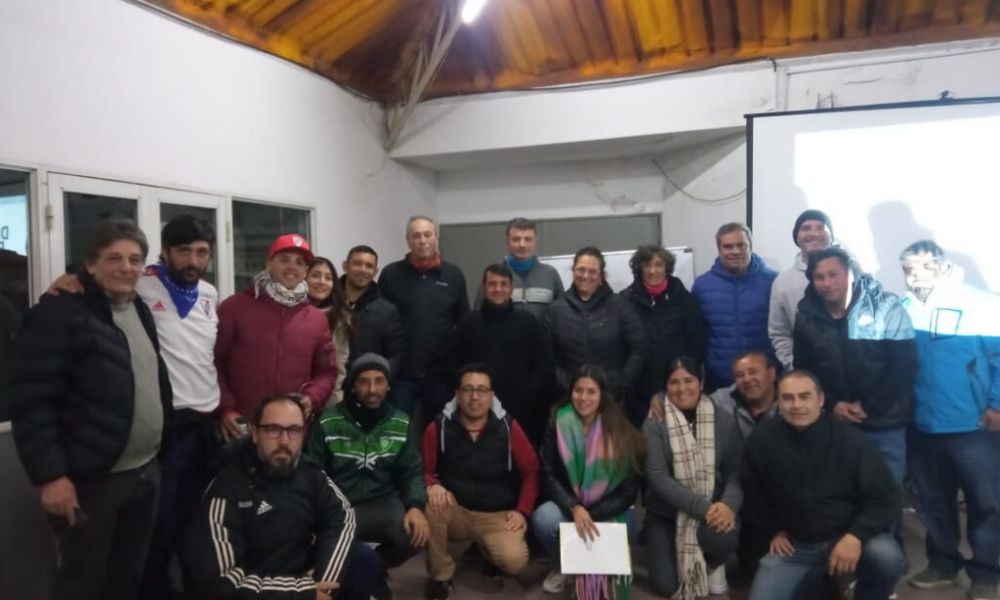 Dirigentes y docentes de Pergamino en formación