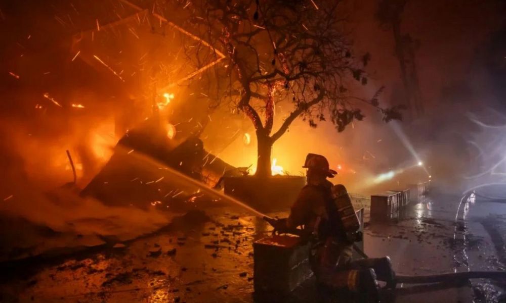 Los incendios en Los Angeles dejan 24 muertos