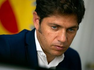 Kicillof cerca de acordar nuevo aumento salarial con docentes bonaerenses