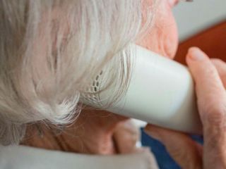 Una jubilada perdi 36.000 dlares en un cuento del to
