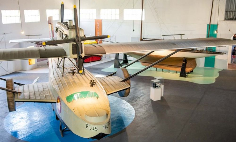 A 100 años del Plus Ultra