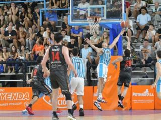 Pergamino Básquet impuso su juego y golpeó primero ante Racing