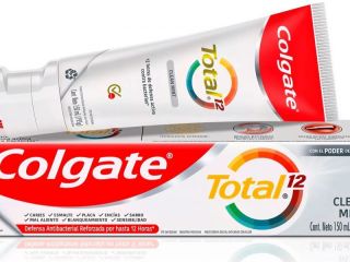 La ANMAT prohbe una marca de Colgate por causar lesiones bucales