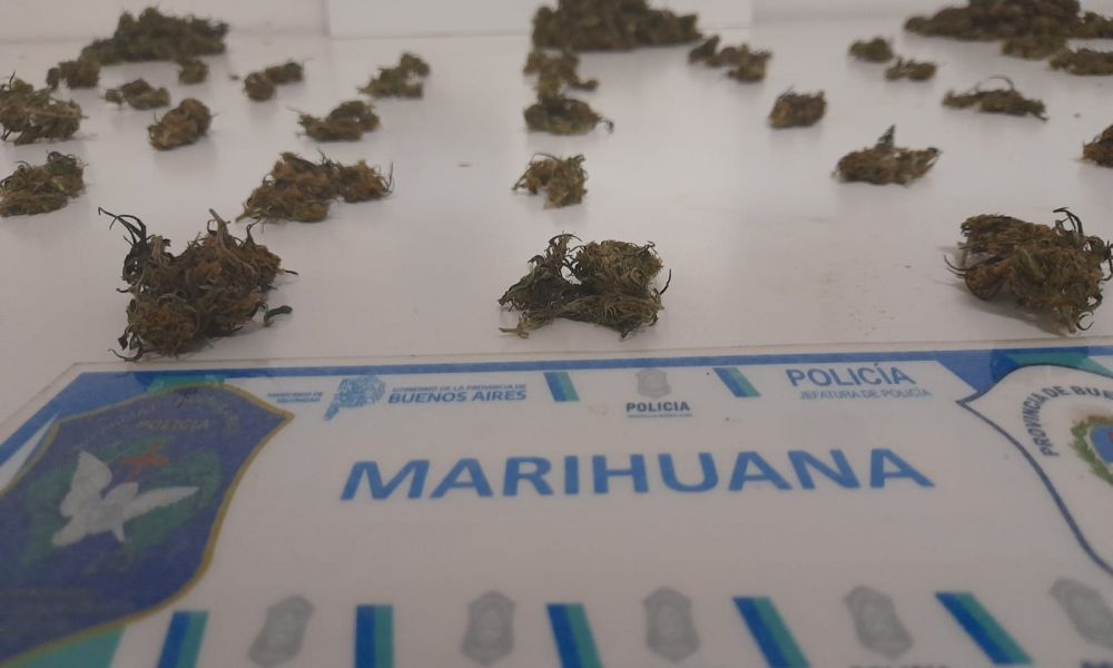 Allanamientos por comercio de drogas en barrio Acevedo