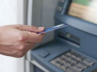 La Provincia pagar� los sueldos de febrero con un aumento a cuenta y confirm� el cronograma completo