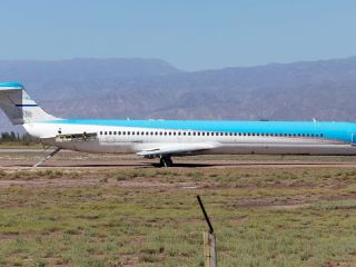 Subastan aviones en desuso en el aeropuerto de San Juan