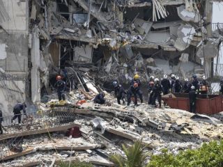 Encuentran el cuerpo de otra vctima y ya suman cinco los fallecidos por derrumbe en Miami