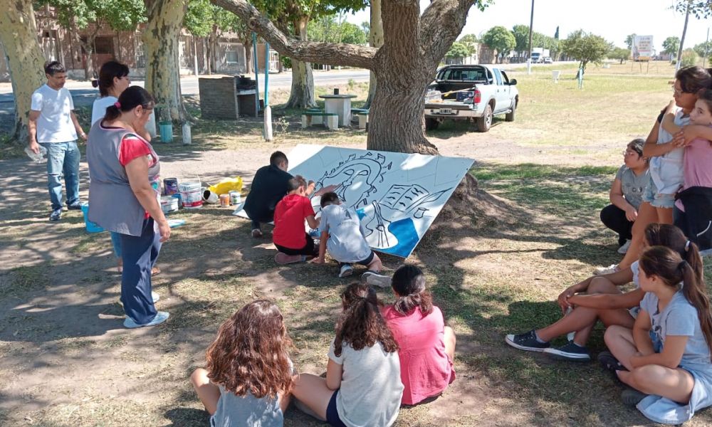 CIMAY cierra el año con la pintura de murales