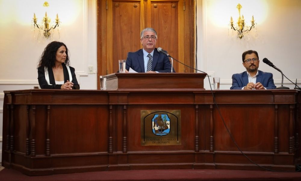Martínez inauguró las sesiones del Concejo
