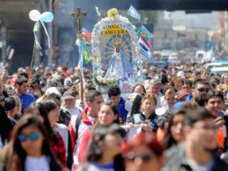 Peregrinación a Luján 2026: Más de 2 millones de personas se preparan para caminar los 60 kilómetros
