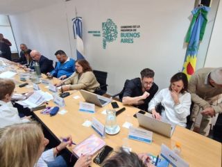 Provincia y estatales retoman negociaciones salariales