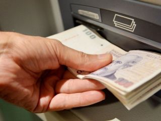 El gremio bancario y las cmaras acordaron otro aumento, totalizando una mejora anual del 51%