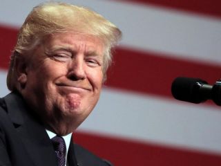 Trump desata una nueva guerra comercial con aranceles globales