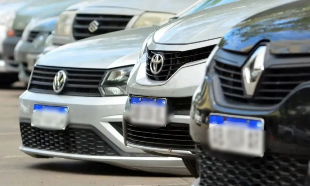 Alertan por más de 80 mil autos «mellizos»