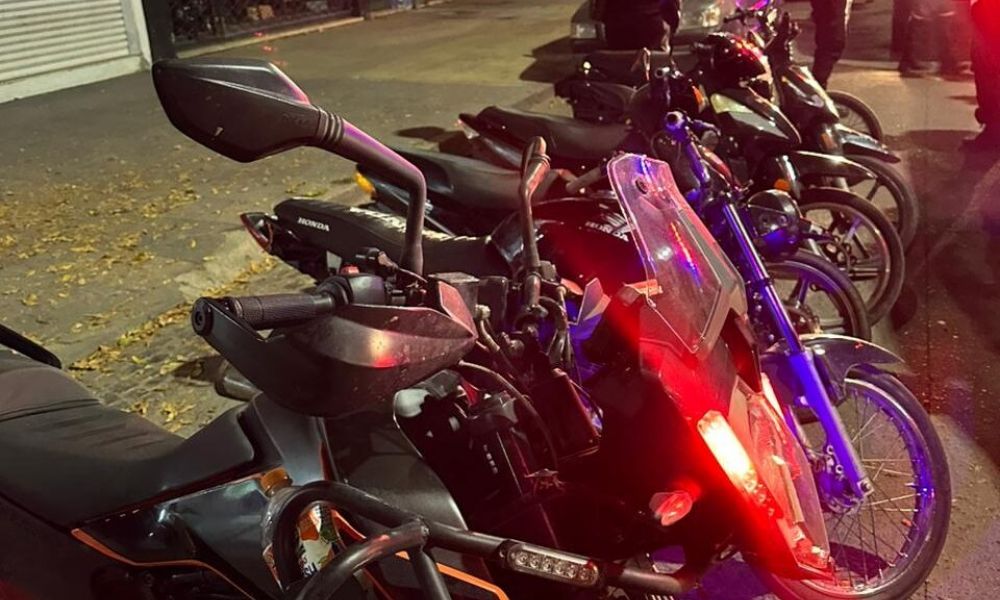 25 motos retenidas por maniobras peligrosas