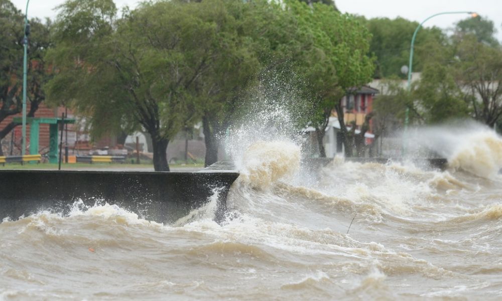 Alerta por lluvias y sudestada