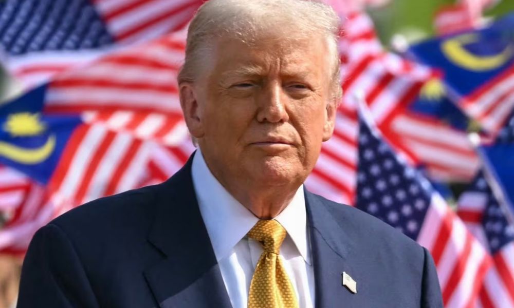 Donald Trump volvió a felicitar a Javier Milei