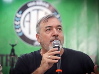 Gremios duros redoblan la presi�n: Marchas en C�rdoba y Rosario contra la reforma laboral