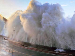Chile en vilo por tsunami tras un terremoto de 8.8 en Rusia