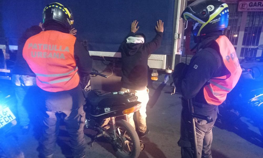 Patrulla Urbana detiene a dos menores con estupefacientes