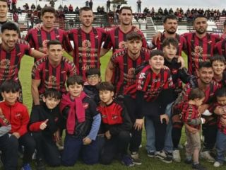Douglas no levanta cabeza y cayó otra vez en Pergamino