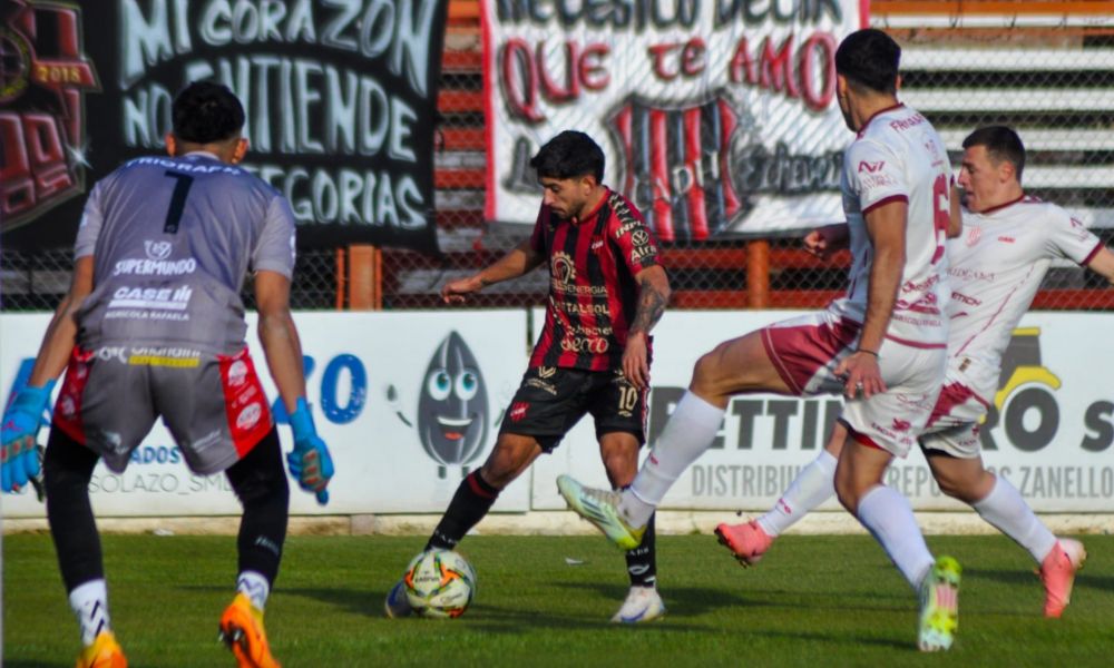 Douglas Haig perdió pero sigue líder y clasificado