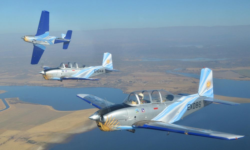 Escuadrilla Histórica Mentor B-4