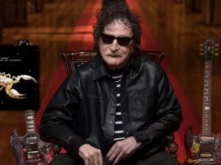 Charly Garca celebr el Da del Maestro con su nuevo disco La Lgica del Escorpin
