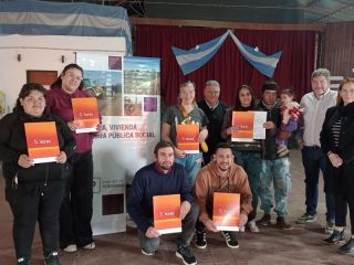 Nuevas oportunidades en J. A. de la Pea: la Municipalidad entrega lotes a familias locales