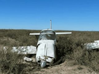Aterrizaje de emergencia de un avión privado cerca de Las Grutas: Los tres ocupantes están fuera de peligro
