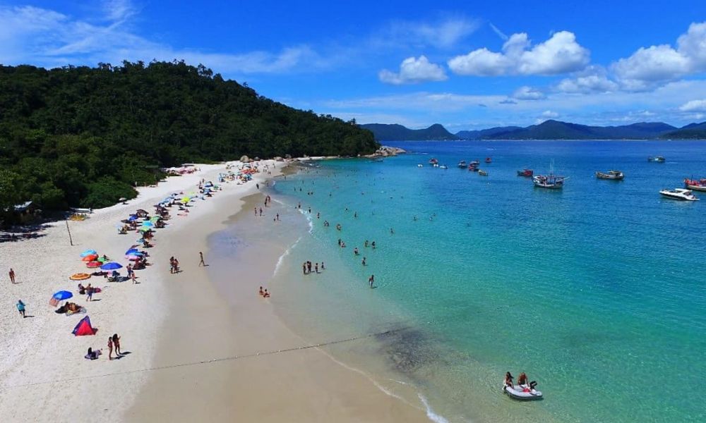 ¿Veranear en Brasil o en la Costa Atlántica?