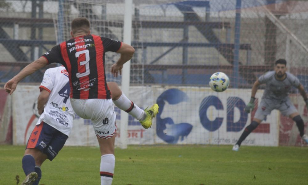 Douglas Haig venció a Defensores de Pronunciamiento