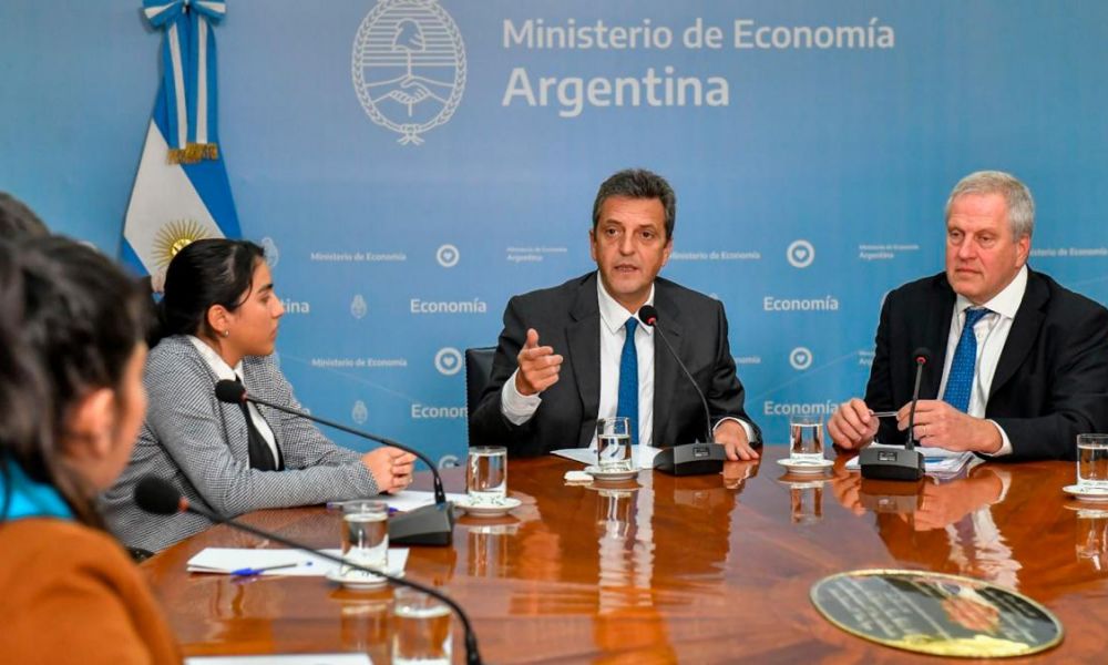 Massa anunció el aumento de las Becas Progresar