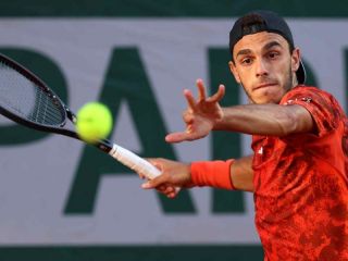 Francisco Cerndolo va por la gloria en el Argentina Open: super a Pedro Martnez y jugar la final ante Fonseca