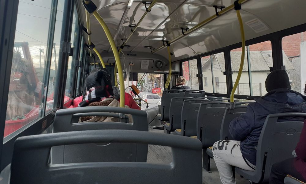 La UTA levantó el paro de colectivos en el interior