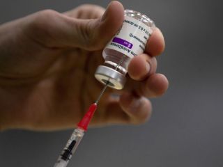 El Gobierno dona un milln de vacunas AstraZeneca a Egipto