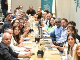 Provincia de Buenos Aires acuerda suba salarial del 10% para estatales: Ser en dos tramos y con revisin en agosto